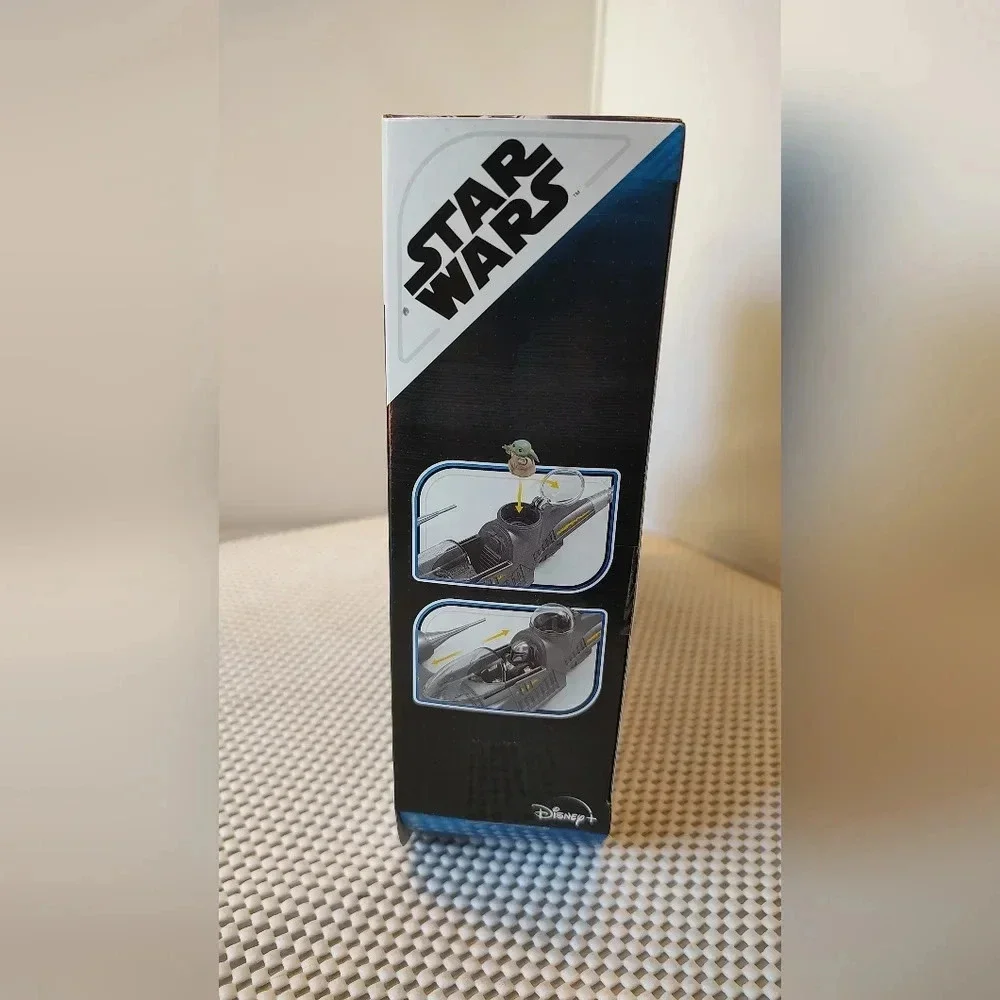 Star Wars Mission Fleet Mando's N-1 Starfighter with The Mandalorian & Grogu NWT